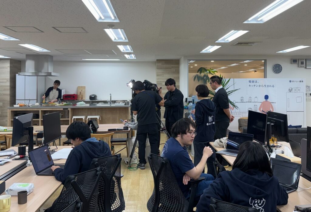 【メディア掲載情報】NHK「首都圏ネットワーク」においしい健康アプリの食費推定AIをご紹介いただきます
